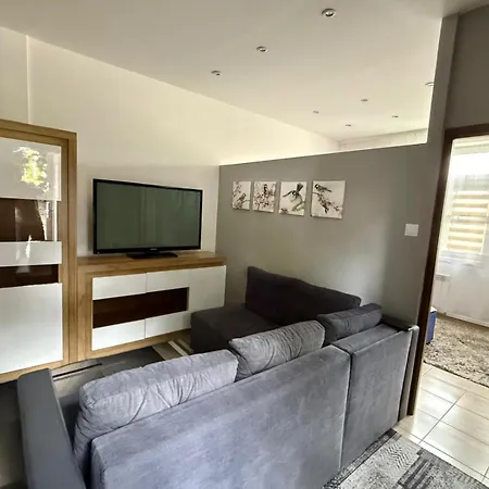 Apartament Ząbki